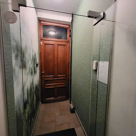 Guest house In Guest - Undefined Vise